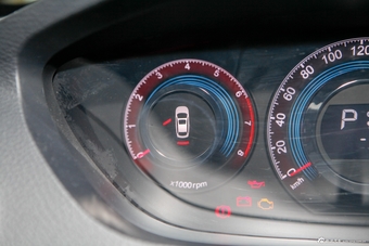 2014款大7 SUV 2.2T四驱智尊型