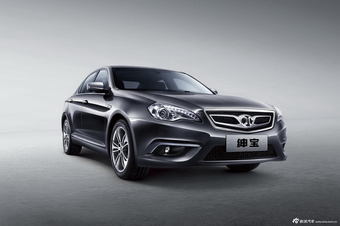 2013款绅宝官方图