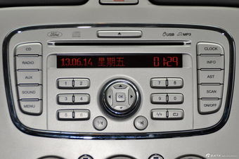 2013款福克斯两厢经典