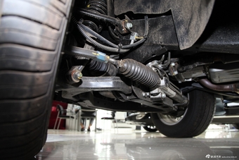 2014款爱腾2.3L四驱自动豪华汽油版