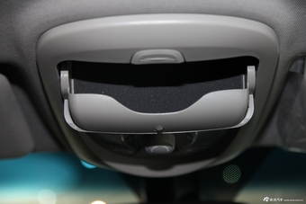 2014款爱腾2.3L四驱自动豪华汽油版