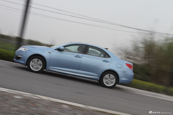 2014款荣威550 Plug-in插电式混动