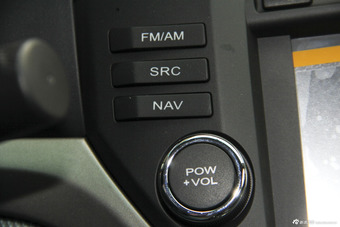 2015款海马M6 1.5T自动豪华型