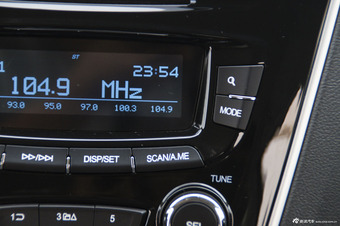 2015款传祺GS5 Super 2.0L自动两驱舒适版