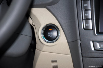 2012款比亚迪L3实拍