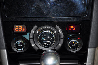 2013款标致408实拍