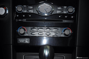 2013款英菲尼迪FX实拍