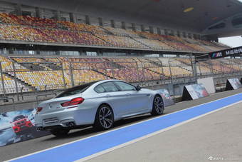 2013款宝马M6 Gran Coupe