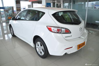 2013款马自达3星骋两厢1.6L自动精英型