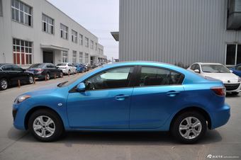 2013款马自达3星骋三厢1.6L自动精英型