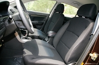 2013款吉利帝豪EC7两厢1.5L手动进取型