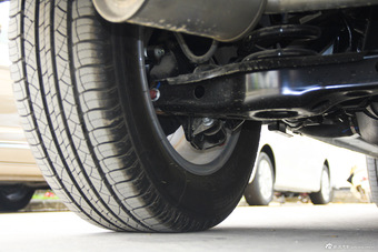 2016款比亚迪宋2.0TID自动豪华型