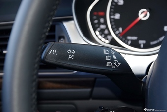 2016款奥迪A6L 3.0T自动50TFSI quattro