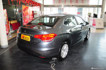 2013款雪铁龙C4L实拍