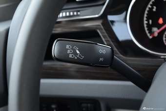 2016款途安L 1.4L自动舒适型