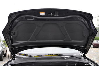 2013款狮跑2.0L GLS手动两驱版