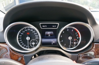 2014款奔驰ML400到店实拍