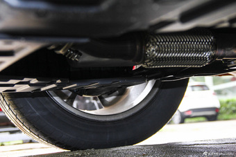 2016款长安CS15 1.5L手动尊贵版