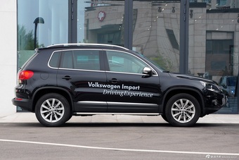 2012款Tiguan 2.0TSI自动舒适版