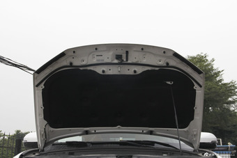 2015款哈弗H6 Coupe 2.0T自动两驱尊贵型