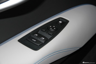 2014款宝马i8 1.5T标准版
