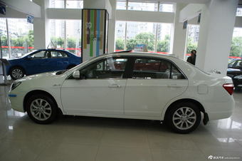 2012款比亚迪G6