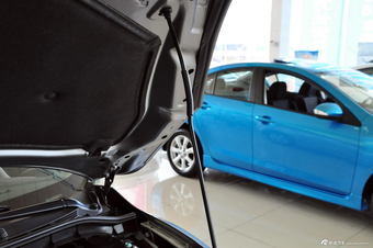 2013款马自达3星骋两厢1.6L自动精英型