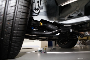 2013款北京现代ix35 2.0GLS自动两驱智能版 国V图片