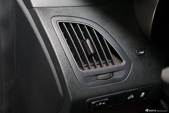 2013款北京现代ix35 2.0GLS自动两驱智能版 国V