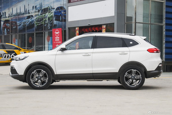 2015款猎豹CS10 2.0T手动至尊版