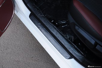 2015款速锐1.5L手动豪华型