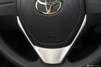 2016款雷凌1.6L手动新锐版E