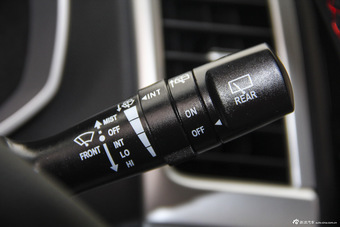 2016款瑞风S3 1.5L手动豪华智能尊享版