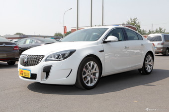 2014款君威GS 2.0T自动纵情运动版