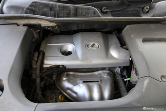 2013款雷克萨斯RX270豪华版