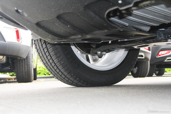 2015款瑞风S5 1.5T自动豪华型