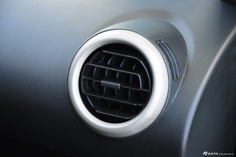 2015款比亚迪F0 1.0L手动尚酷型