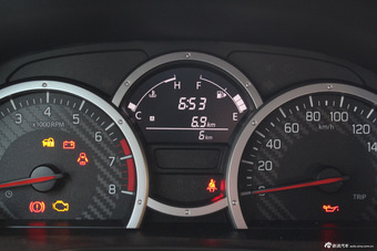 2015款吉姆尼到店实拍