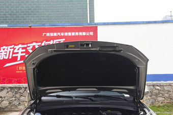 2015款众泰T600 1.5T手动精英型