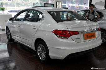 2013款雪铁龙C4L 1.8L手动劲享版