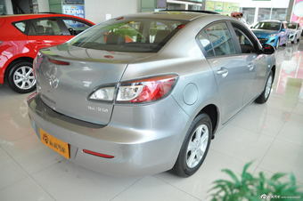 2013款马自达3星骋三厢1.6L手动精英型