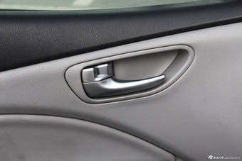 2014款菲亚特致悦1.4T自动豪华运动版