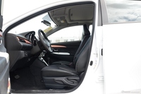 2016款YARiS L致炫1.5L自动劲速天窗版