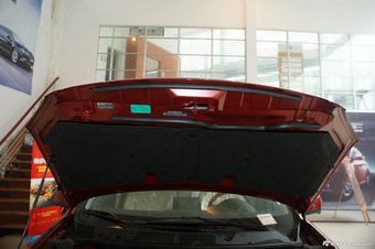 2012款逍客2.0L两驱CVT XV雷