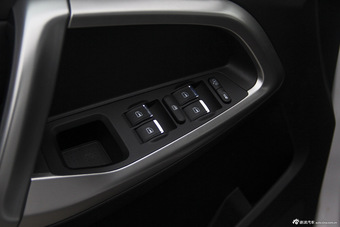 2015款瑞虎5 1.5T手动家尊版