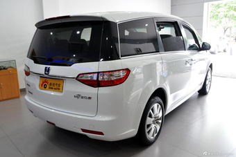 2013款大7 MPV 2.0T自动豪华型