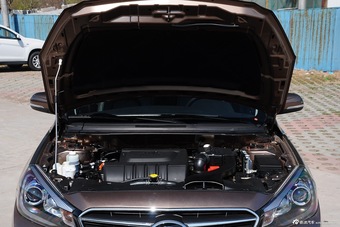 2015款V5菱致plus 1.5L手动智趣型