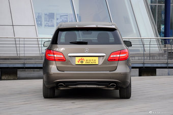 2012款奔驰B级实拍