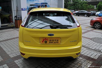 2013款福克斯两厢经典