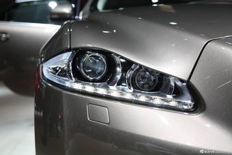 2015上海车展：捷豹XJL
